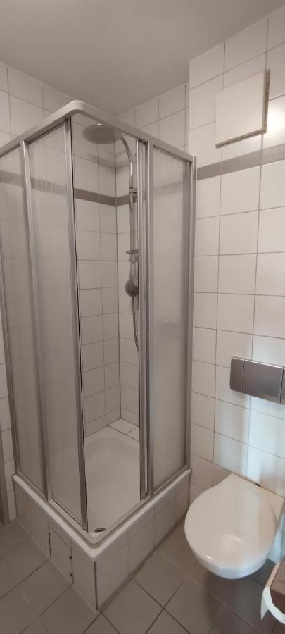 Gaststaette Zur Tribuene Pfungstadt Exterior foto